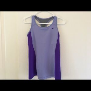 Nike Women’s Dri-Fit Racer Back top. Size M